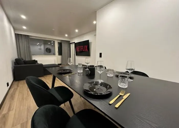 Spectacular River View - Downtown